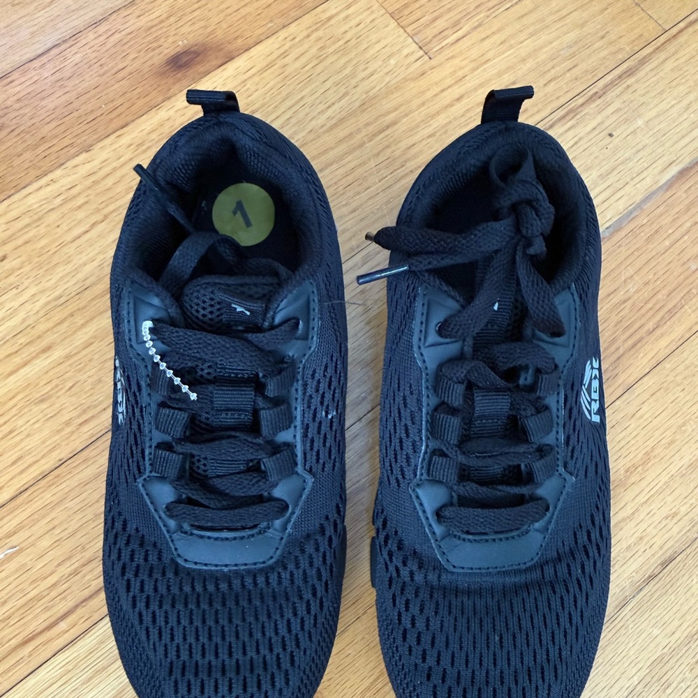 Reebok Black Athletic Shoes boys 1